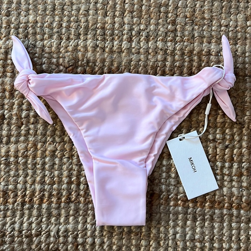 MIKOH Valencia Knot Detailed Tie Side Bottom in Cloud Pink NWT Size XL